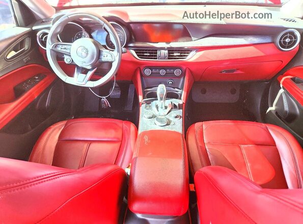 ZASPAJAN8M7C99804 2021 ALFA ROMEO STELVIO Red Սարքավորումների վահանակի տեսք