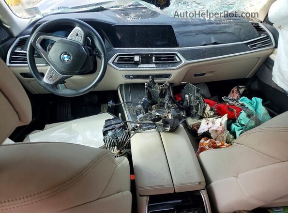 5UXCW2C01L9B48520 2020 BMW X7 Brown Vista del cuadro de instrumentos