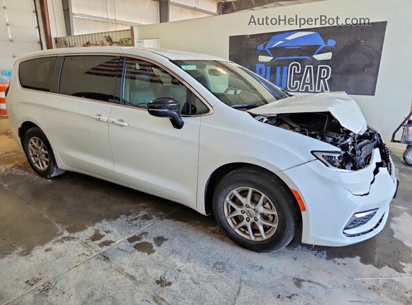2C4RC1BG7SR514807 2025 CHRYSLER PACIFICA Белый Вид спереди
