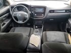 2020 Mitsubishi Outlander Es Серебряный vin: JA4AD2A35LZ039271