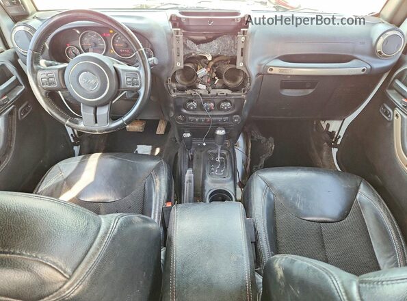 1C4BJWEG2GL338183 2016 JEEP WRANGLER Black Вид щитка приладів