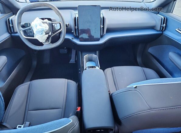 YV4EK3ZK6SS154366 2025 VOLVO EX30 Белый Вид панели приборов