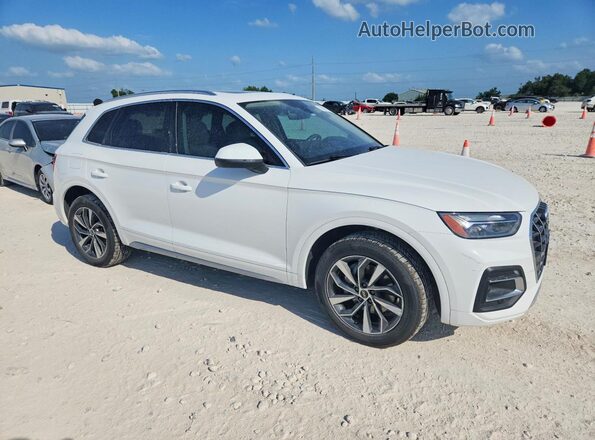 WA1BAAFY1M2003339 2021 AUDI Q5 Белый Вид спереди