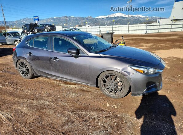 3MZBN1L34JM257633 2018 MAZDA 3 Серый Вид спереди