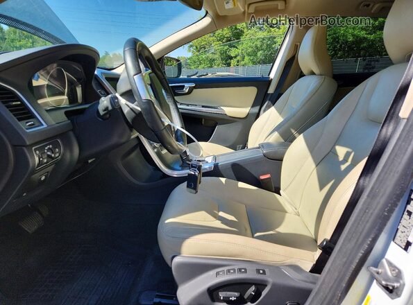 YV449MRK8G2892304 2016 VOLVO XC60 Белый Вид панели приборов