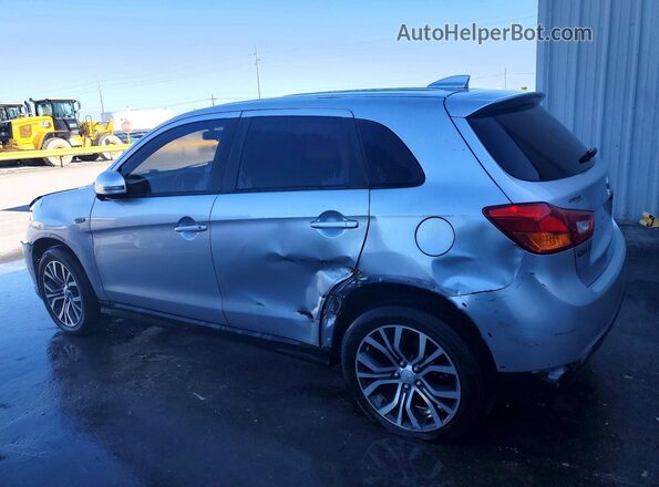 JA4AP3AU2HZ032775 2017 MITSUBISHI OUTLANDER Серебряный Задняя правая четверть