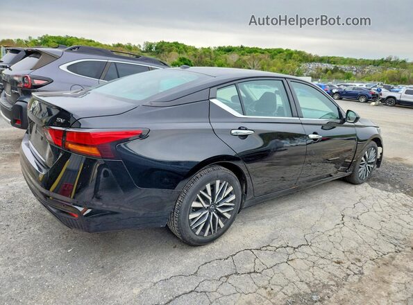 1N4BL4DV5RN382321 2024 NISSAN ALTIMA Черный Передняя правая четверть