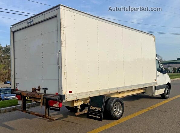 W1X9D33Y4MN133545 2021 MERCEDES-BENZ SPRINTER White Vista frontal