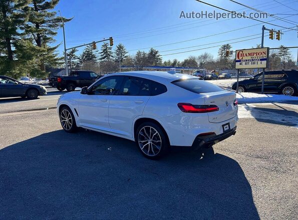 5UX2V1C08M9G98579 2021 BMW X4 Белый Передняя правая четверть