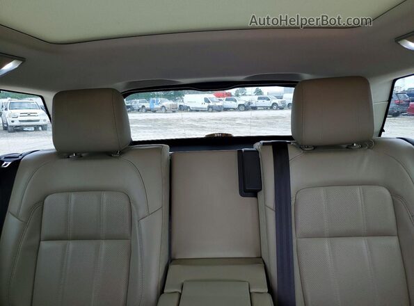 SALWR2RUXKA862536 2019 LAND ROVER RANGE ROVER White Vista interior trasera