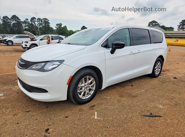 2C4RC1CG5RR105925 2024 CHRYSLER VOYAGER Белый Передняя левая четверть