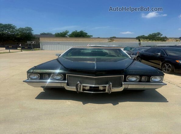 6B69R2Q154556 1972 CADILLAC FLEETWOOD Green Vista del compartimento del motor