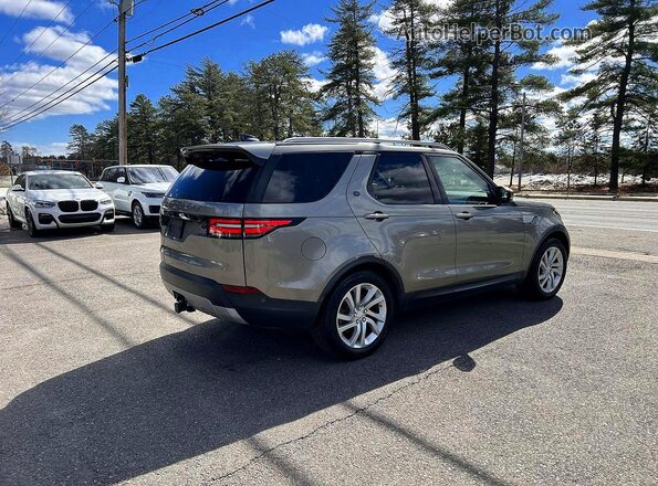 SALRRBBK0HA038494 2017 LAND ROVER DISCOVERY Gray Widok z przodu