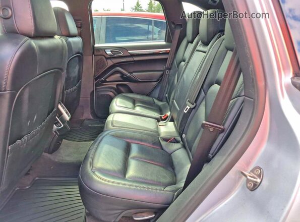 WP1AA2A24GLA09966 2016 PORSCHE CAYENNE Синий Вид сзади