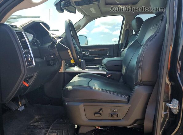 1C6RR7NM4GS212178 2016 RAM 1500 Черный Вид панели приборов