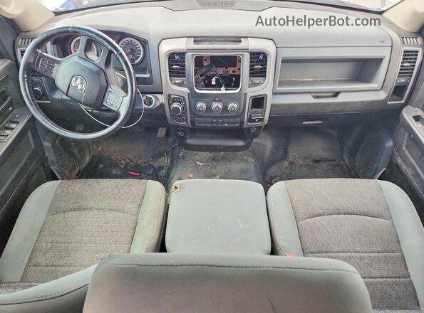 1C6RR7FT2LS158296 2020 RAM 1500 White Widok zestawu wskaźników