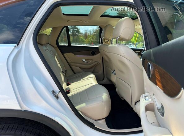 W1N0G8EB7NV348059 2022 MERCEDES-BENZ GLC-CLASS Белый Вид сзади