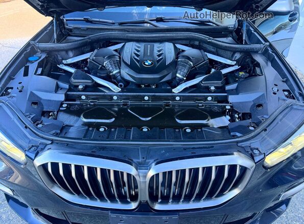 5UXJU4C07LLE45304 2020 BMW X5 Синий Вид салона спереди