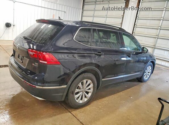 3VV2B7AX8JM145004 2018 VOLKSWAGEN TIGUAN Black Przód prawy
