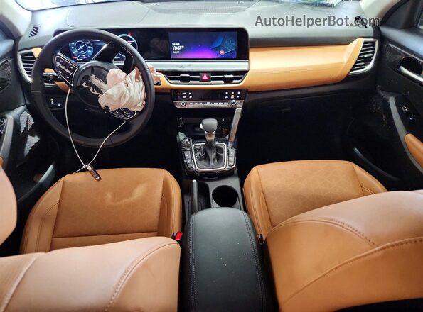 KNDER2AA2T7826858 2026 KIA SELTOS Черный Вид панели приборов