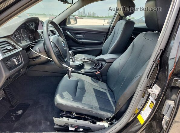 WBA8E1G59JNU90189 2018 BMW OTHER Черный Вид панели приборов