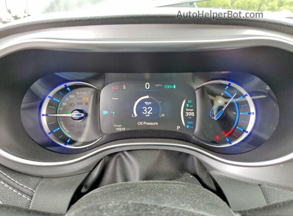 2C4RC1N70KR577713 2019 CHRYSLER PACIFICA Черный Вид задних сидений
