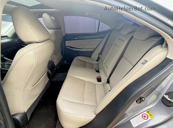 JTHBA1D28G5008169 2016 LEXUS IS Серый Вид салона спереди
