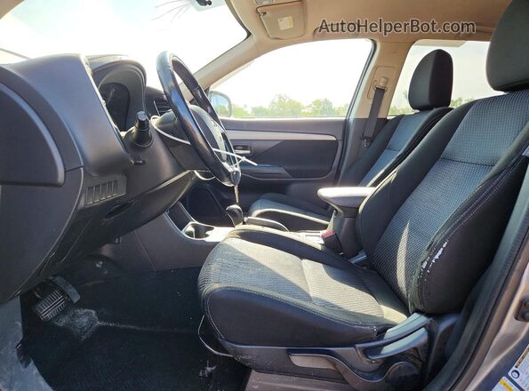 JA4AZ3A37GZ018838 2016 MITSUBISHI OUTLANDER Серый Вид панели приборов