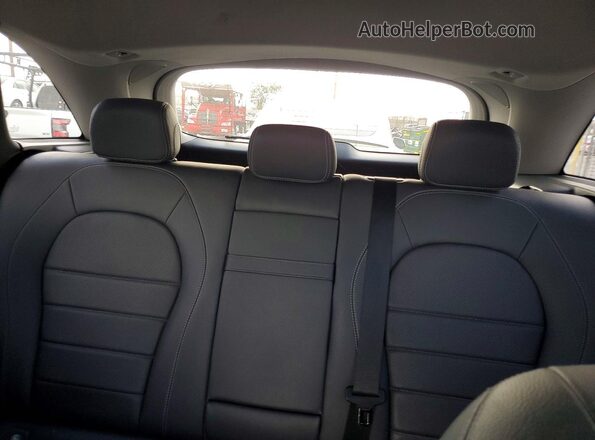 W1N0G8DB6NV361483 2022 MERCEDES-BENZ GLC-CLASS White უკანა სალონის ხედი
