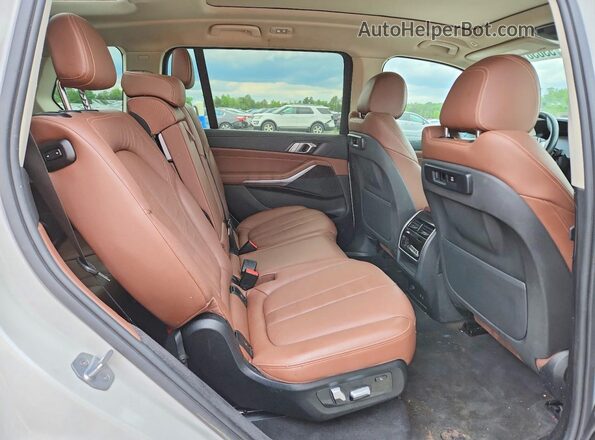 5UXCW2C57KL089743 2019 BMW X7 White Widok komory silnika