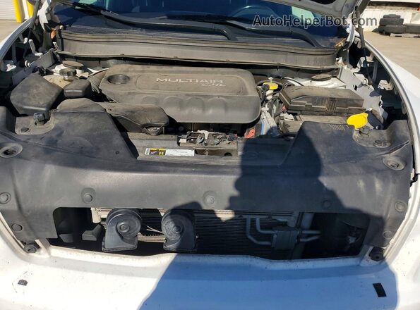 1C4PJLCB3JD513330 2018 JEEP CHEROKEE Белый Вид подкапотного пространства