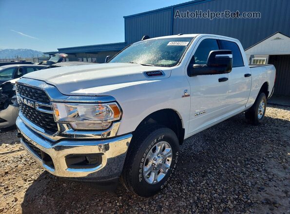 3C6UR5DL8PG537625 2023 RAM 2500 Белый Передняя левая четверть