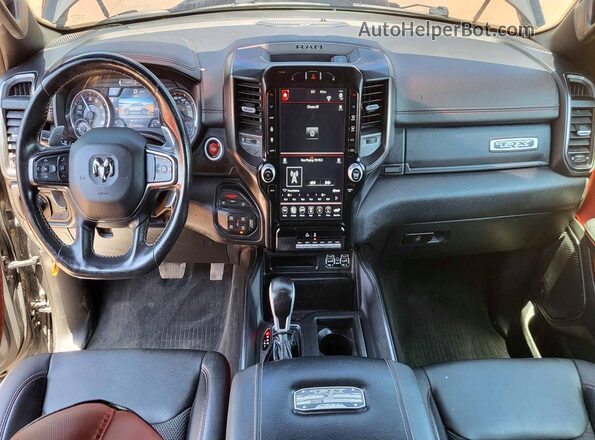 1C6SRFU91MN785011 2021 RAM 1500 Black Вид задніх сидінь