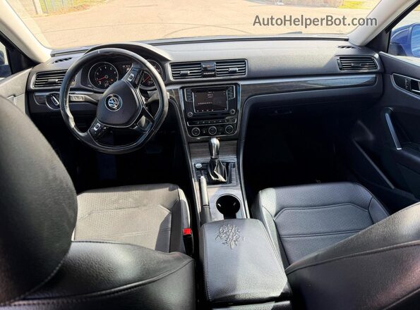 1VWBA7A33JC005519 2018 VOLKSWAGEN PASSAT Черный Вид задних сидений