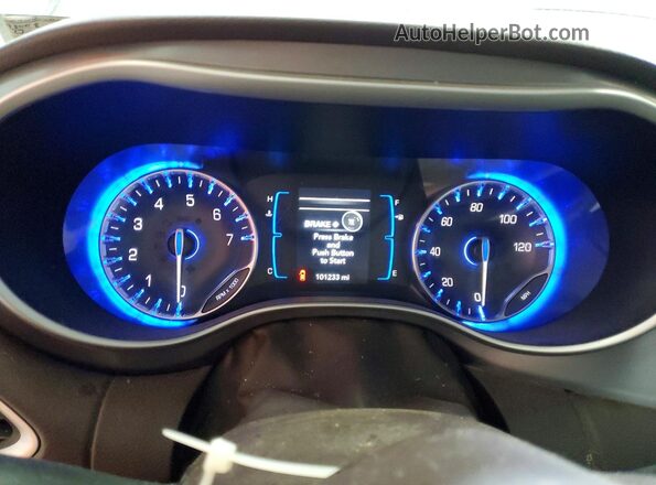 2C4RC1BG4HR733698 2017 CHRYSLER PACIFICA Коричневый Вид задних сидений