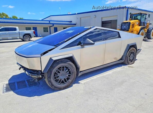 7G2CEHED3SA077646 2025 TESLA CYBERTRUCK Silver Rear left