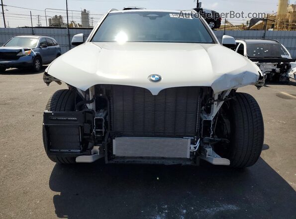 5UX13EU02S9Z34239 2025 BMW X5 White უკანა ხედი