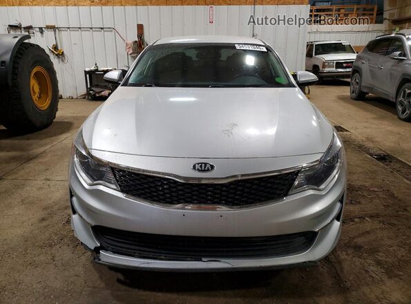 5XXGT4L39GG045112 2016 KIA OPTIMA Серебряный Вид сзади