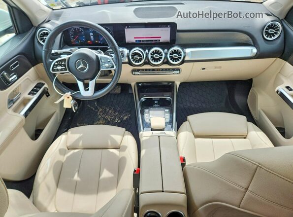 W1N4M4GB1MW088847 2021 MERCEDES-BENZ GLB-CLASS Белый Вид щитка приборов