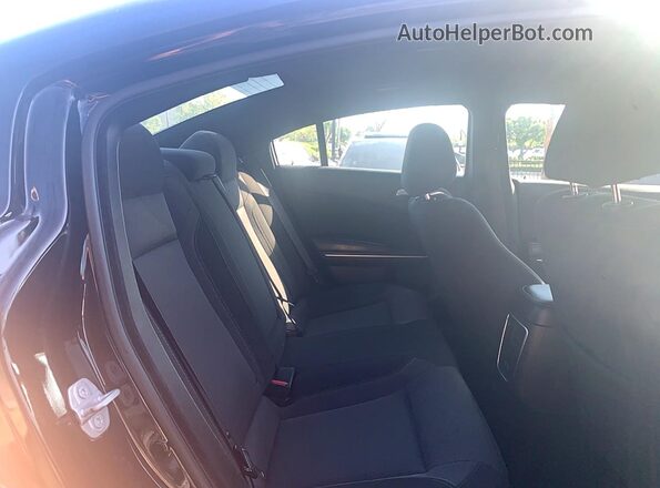 2C3CDXBGXNH212593 2022 DODGE CHARGER Black Widok wnętrza z przodu