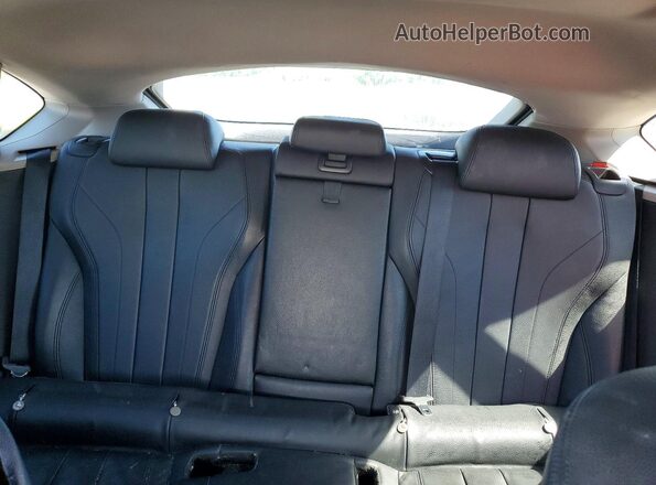 5UXKU2C56G0N82808 2016 BMW X6 Белый Вид задней части салона