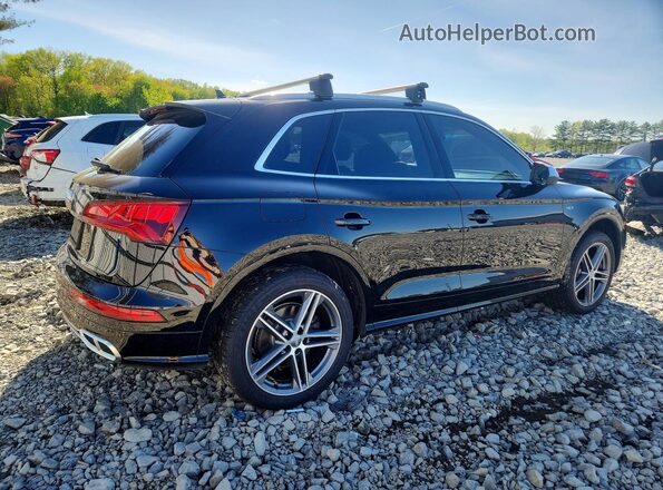 WA1A4AFY5J2247087 2018 AUDI SQ5 Черный Передняя правая четверть