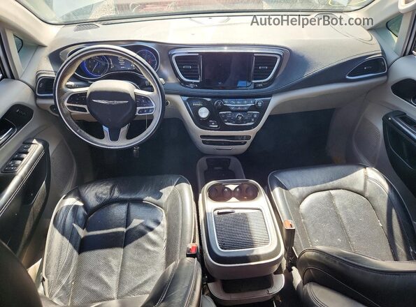 2C4RC1GG1HR835730 2017 CHRYSLER PACIFICA Белый Вид щитка приборов