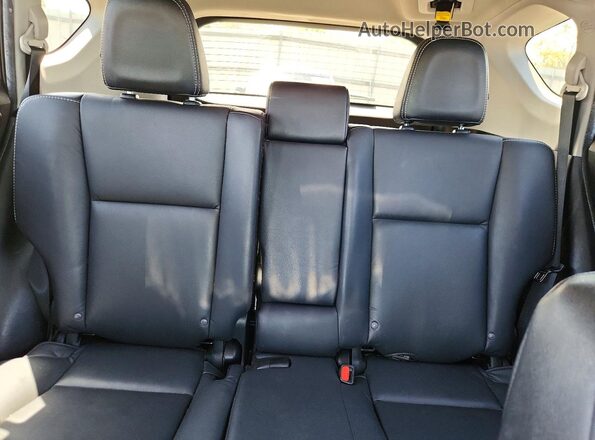 2T3DFREV2JW835393 2018 TOYOTA RAV4 Burgundy Vista interior trasera