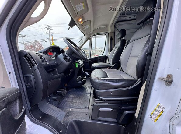 3C6TRVCG7KE562875 2019 RAM PROMASTER Белый Вид сзади
