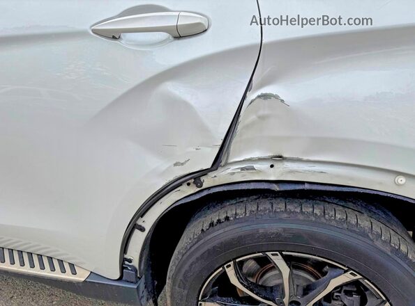 5UXKU6C37H0W38407 2017 BMW X6 White Панорамний вид салону 360°