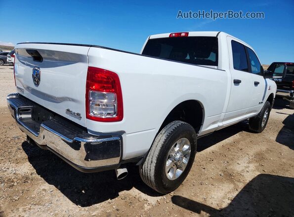 3C6UR5DL8PG515074 2023 RAM 2500 Белый Передняя правая четверть