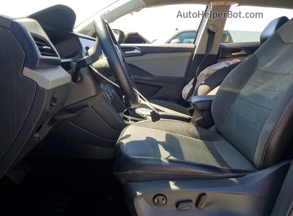 3VVRX7B2XNM022748 2022 VOLKSWAGEN TAOS Gray Widok deski rozdzielczej