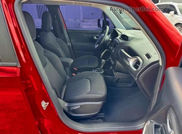 ZACNJAAB2LPL15502 2020 JEEP RENEGADE Red Вид панелі приладів
