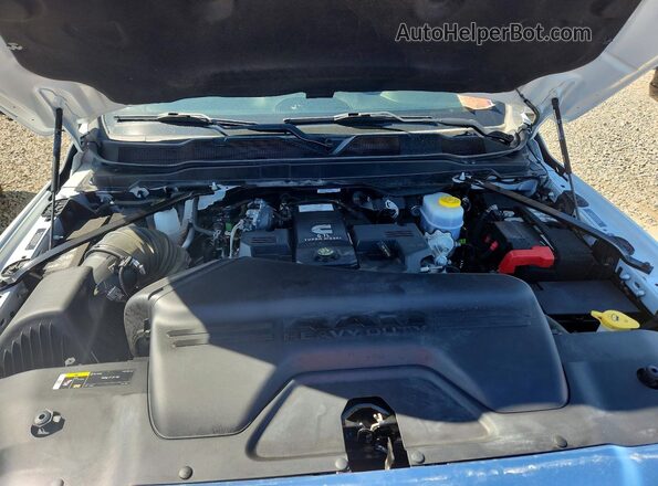 3C6UR5DL8PG537625 2023 RAM 2500 Белый Вид подкапотного пространства
